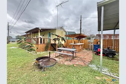 804 W Madison Avenue, Port O'Connor, TX 77982 - Photo 27