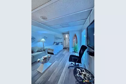 804 W Madison Avenue, Port O'Connor, TX 77982 - Photo 19