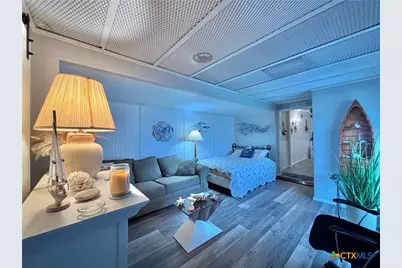 804 W Madison Avenue, Port O'Connor, TX 77982 - Photo 3