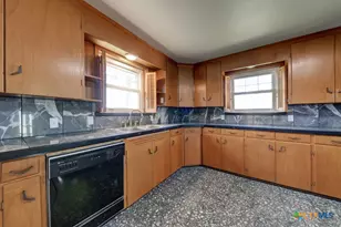 3534 Hwy 90 A E, Gonzales, TX 78629 - Photo 9