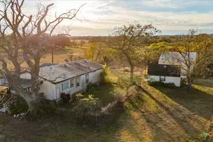 14858 Fm 1322, Luling, TX 78648 - Photo 29