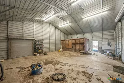 14858 Fm 1322, Luling, TX 78648 - Photo 17