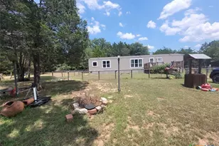 566 Herron Trail, McDade, TX 78650 - Photo 3