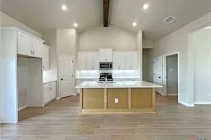 402 Juniper Dr, Troy, TX 76579 - Photo 7