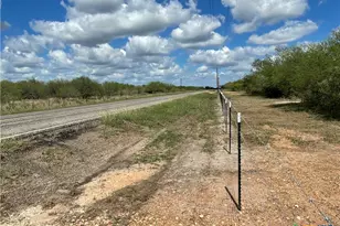 1787 FM446, Victoria, TX 77905 - Photo 3