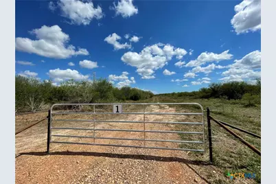 1787 Fm 446, Victoria, TX 77905 - Photo 1
