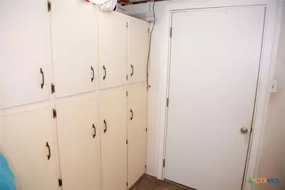 407 Rorem Avenue, Palacios, TX 77465 - Photo 15