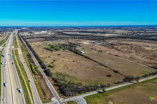 118 Bottoms East Rd, Temple, TX 76501 - Photo 9