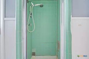 320 E Davilla St, Bartlett, TX 76511 - Photo 19