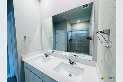 1280 Ella Crossing, New Braunfels, TX 78130 - Photo 9