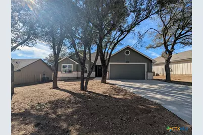 1023 Fieldstone Drive, Lampasas, TX 76550 - Photo 1