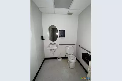 711 W Hallmark Avenue #200, Killeen, TX 76541 - Photo 9