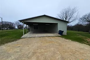 214 Bluebonnet Ridge, Seguin, TX 78155 - Photo 23