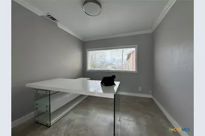 101 S 25th Street, Temple, TX 76504 - Photo 13