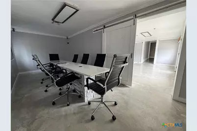 101 S 25th Street, Temple, TX 76504 - Photo 5