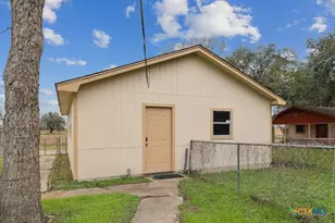 103 Poenitsch St, Cuero, TX 77954 - Photo 41