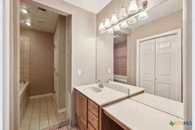 103 Poenitsch Street, Cuero, TX 77954 - Photo 19