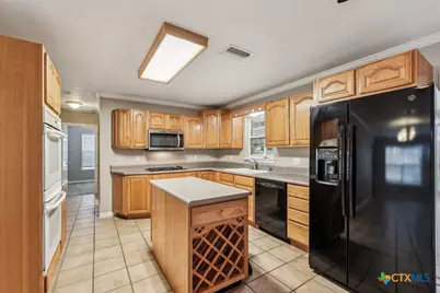 103 Poenitsch Street, Cuero, TX 77954 - Photo 11