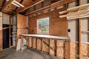 103 Poenitsch St, Cuero, TX 77954 - Photo 43