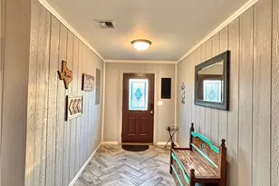 510 N 10th St, Port O'Connor, TX 77982 - Photo 3