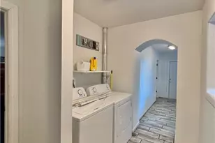 510 N 10th St, Port O'Connor, TX 77982 - Photo 25