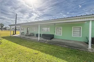 510 N 10th St, Port O'Connor, TX 77982 - Photo 43