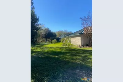 00 Buffalo Gap, Seguin, TX 78155 - Photo 7