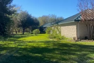 00 Buffalo Gap, Seguin, TX 78155 - Photo 7