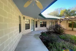 00 Buffalo Gap, Seguin, TX 78155 - Photo 31