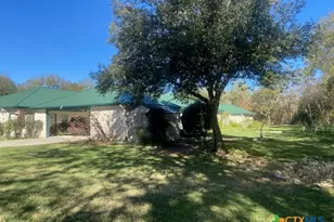 00 Buffalo Gap, Seguin, TX 78155 - Photo 17