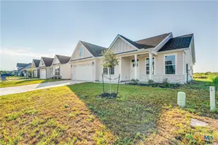 179 Lost Maples Wy, Marion, TX 78124 - Photo 3