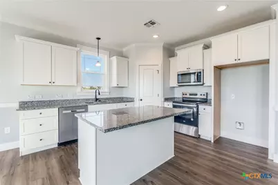 179 Lost Maples Way, Marion, TX 78124 - Photo 11