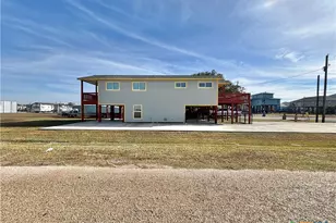 104 S Byers St, Port O'Connor, TX 77982 - Photo 15