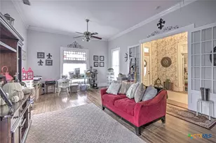 818 N 1st St, Temple, TX 76501 - Photo 7