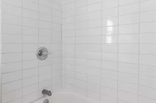 801 1/2 E Ave C, Lampasas, TX 76550 - Photo 35