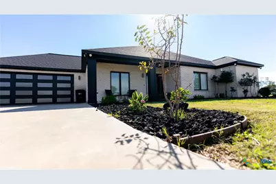 223 Meadowlark Drive, Palacios, TX 77465 - Photo 9