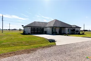 223 Meadowlark Dr, Palacios, TX 77465 - Photo 33