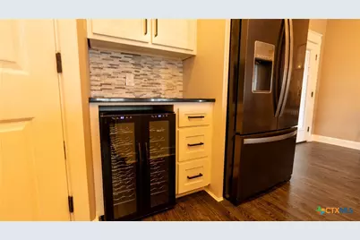 223 Meadowlark Drive, Palacios, TX 77465 - Photo 19