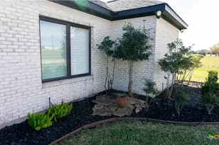 223 Meadowlark Dr, Palacios, TX 77465 - Photo 11