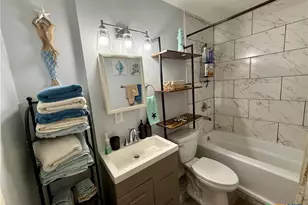 402 E Virginia Ave, Seadrift, TX 77983 - Photo 23