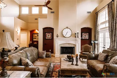 447 Schaefer Road, Victoria, TX 77905 - Photo 9