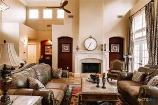 447 Schaefer Rd, Victoria, TX 77905 - Photo 9