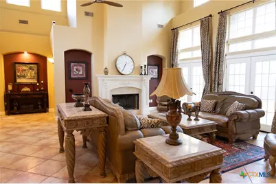 447 Schaefer Road, Victoria, TX 77905 - Photo 7