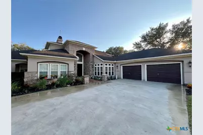 447 Schaefer Road, Victoria, TX 77905 - Photo 1