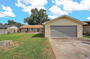 518 E Avenue G, Rosebud, TX 76570 - Photo 15