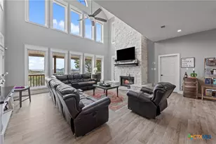 5926 Lakeside Dr, Belton, TX 76513 - Photo 9