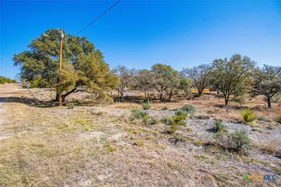 5575 Lakeside Road, Belton, TX 76513 - Photo 5