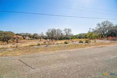 5575 Lakeside Road, Belton, TX 76513 - Photo 7