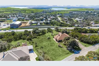 207 Bobby Clark Drive, Canyon Lake, TX 78133 - Photo 9