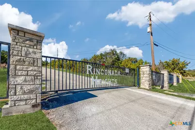 207 Bobby Clark Drive, Canyon Lake, TX 78133 - Photo 11